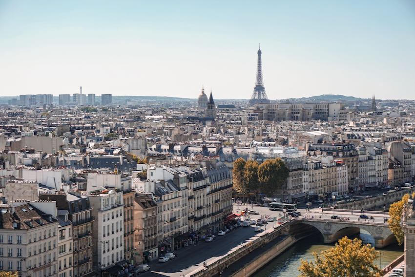 Paris skyline